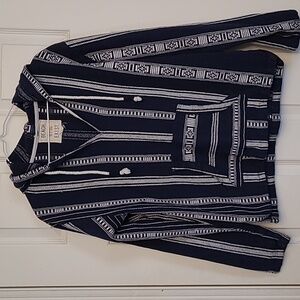 Beach by Exist hooded pullover size L navy white